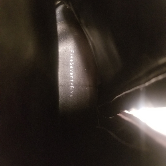 FiveSeventyFive  Silver ankle boots - Picture 3 of 5